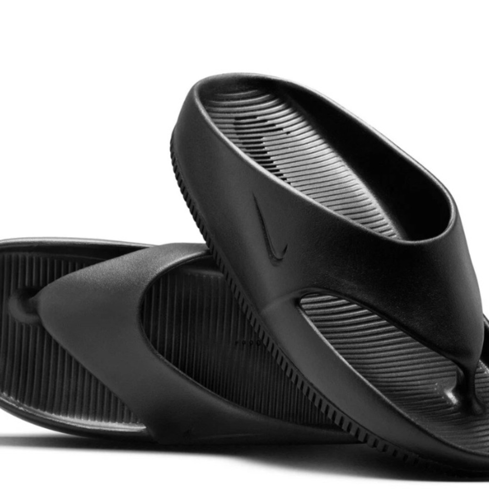 Nike Women's Black Slide Sandals Size 10